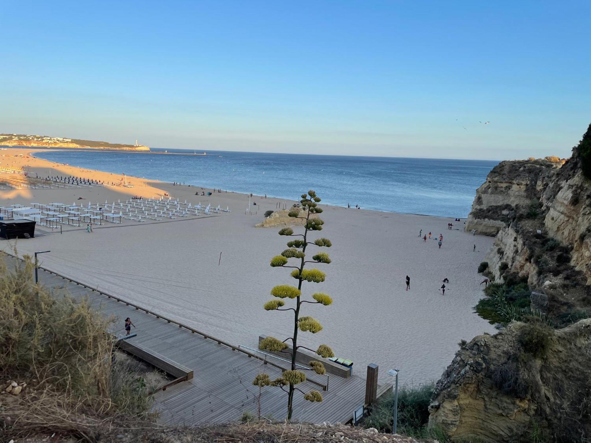 No More Snow, 300 M From The Beach, King Size Bed, Fast Wi-Fi Portimão Buitenkant foto
